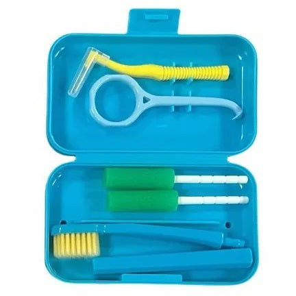 طقم العناية الشامل بتقويم الأسنان (Portable Four-in-One Orthodontic Care Kit)